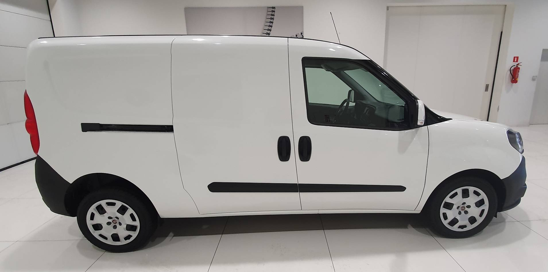 Fiat Professional DOBLO CARGO Seria 2 CARGO SX MAXI L2H1 MJ 1 6 105KM