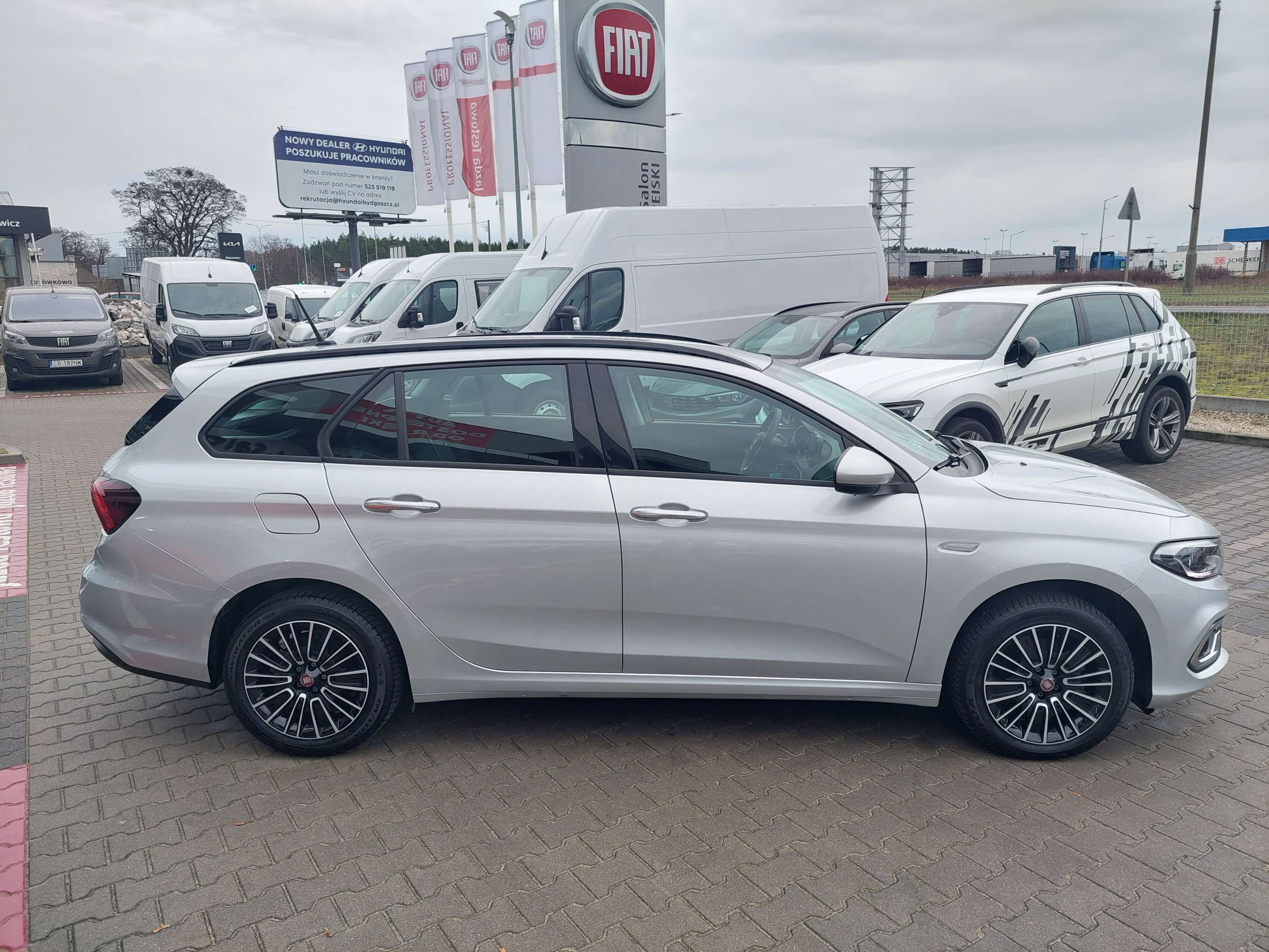 Fiat Tipo Station Wagon My Km Life Samoch D Dost Pny U