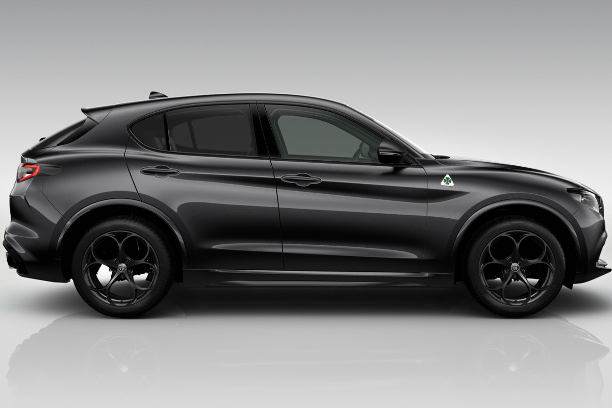 Alfa Romeo Stelvio Quadrifoglio MY24 Quadrifoglio_1